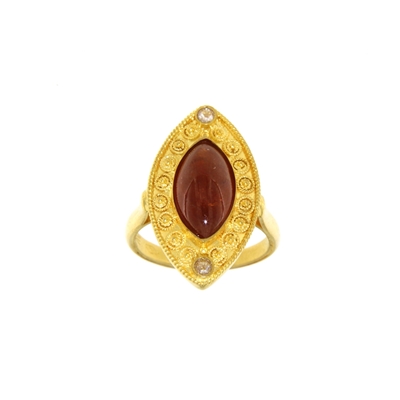 Gold ring with spessartite and diamonds