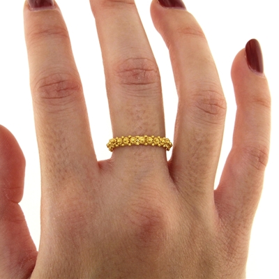 Gold band sardinian wedding ring in sardinian filigree